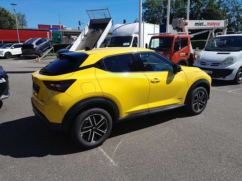 Nissan Juke 1.6 Hybrid N-Connecta Winter