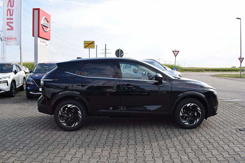 Nissan Qashqai 1.3 DIG-T XTronic N-Connecta Komfort/Winter