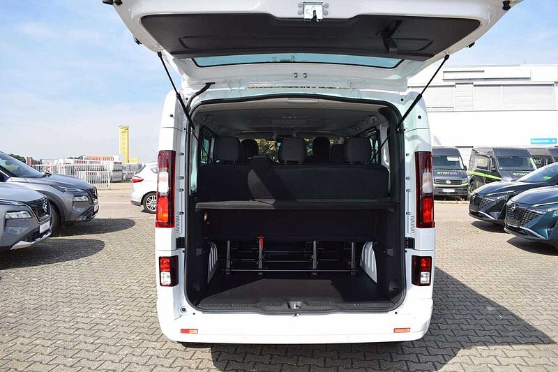 Nissan Primastar Kombi L1H1 dCi150 Tekna Design