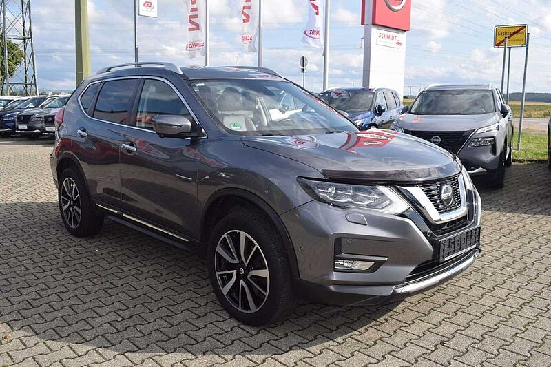 Nissan X-Trail 1.7 dCi 4x4 Tekna 7 Sitzer