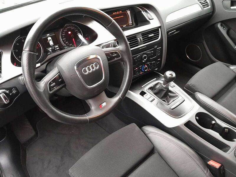 Audi A4 2.0 TFSI quattro S-Line/AHK/Bang&Olufsen